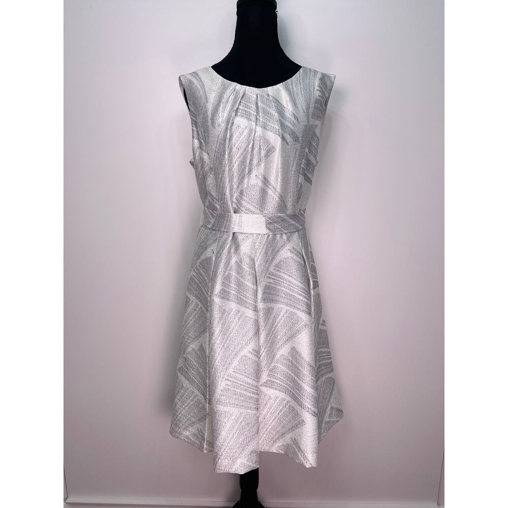 Ellen Tracy Silver & White Sleeveless Fit & Flare Dress Size Medium